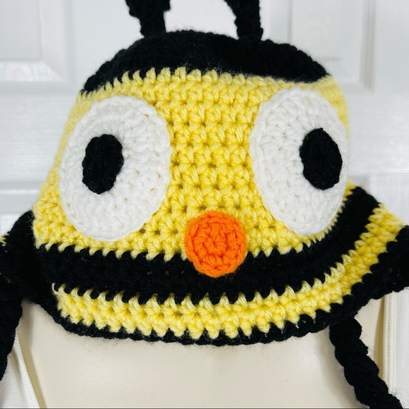 HANDMADE Crochet BEE Beanie crocheted BEE hat Toboggan with tassels yellow black - Picture 5 of 9